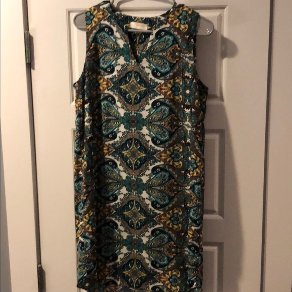 Fun, sleeveless tunic dress